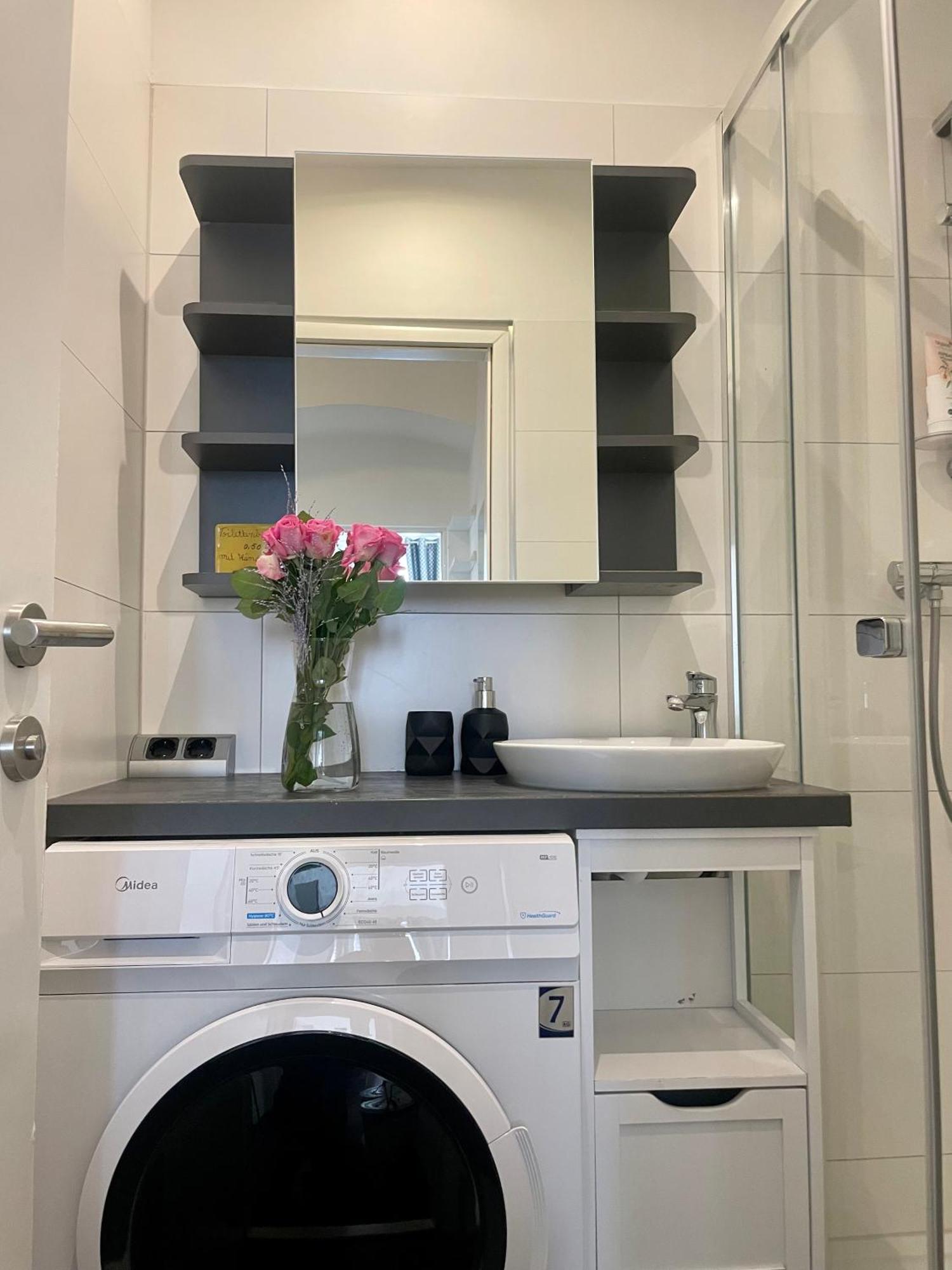 Your Home In Vienna Self Check In Екстер'єр фото
